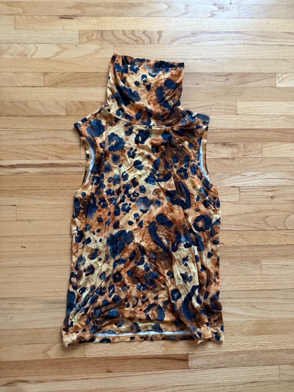 L'AGENCE Ceci leopard-print sleeveless turtleneck top - Brand new - SIZE L.
